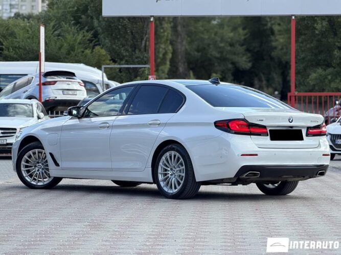 BMW 530e 37 bmw 530e 2020