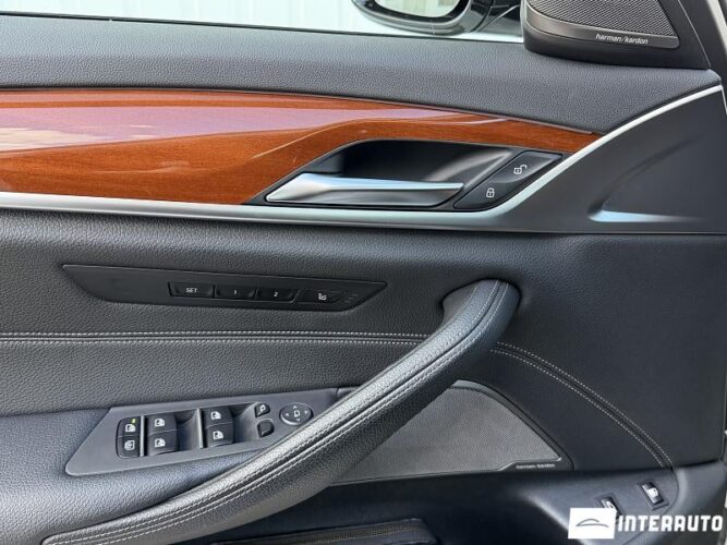 BMW 530e 42 bmw 530e 2020