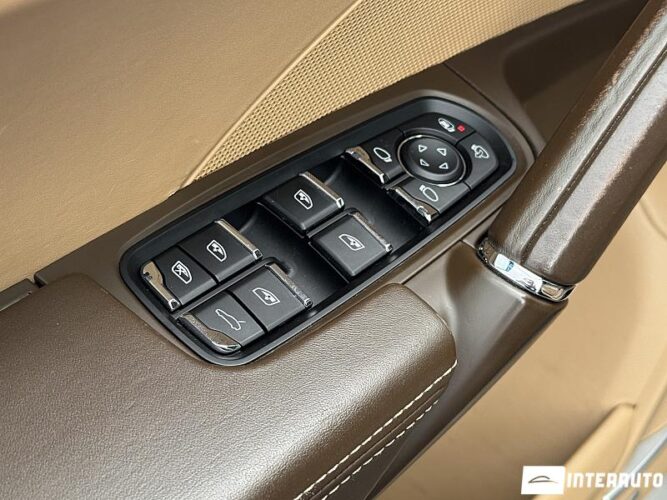 Porsche Cayenne 51 porsche Cayenne 2015