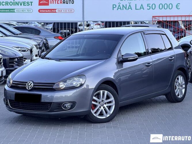 Volkswagen Golf 2010 doar la InterAuto
