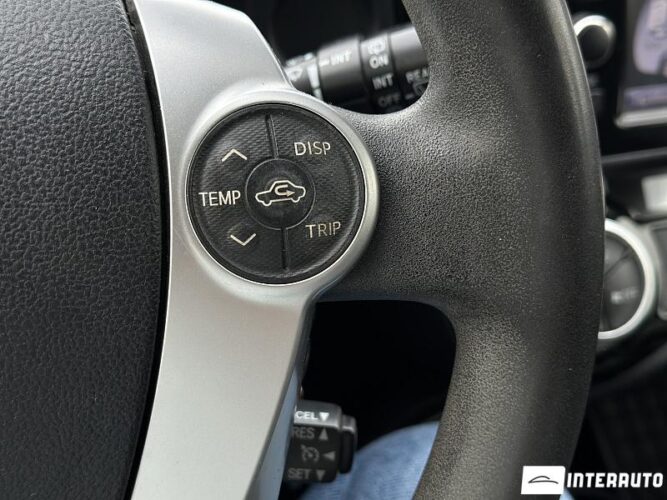 toyota Prius C 2016