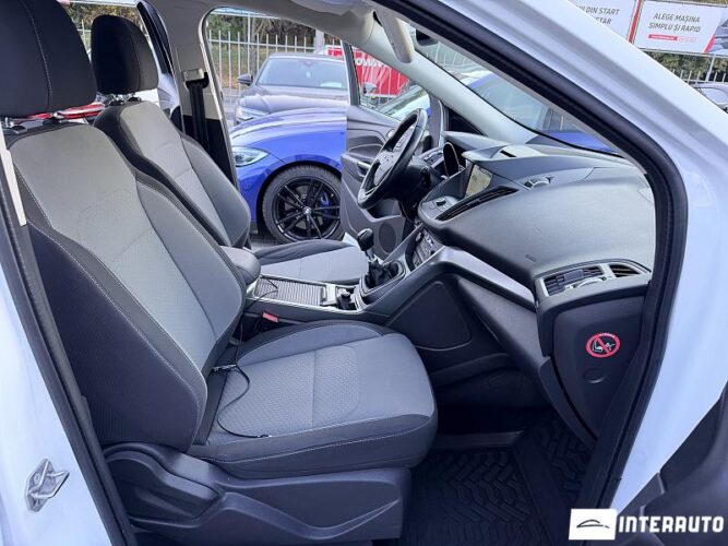 ford Kuga 2016