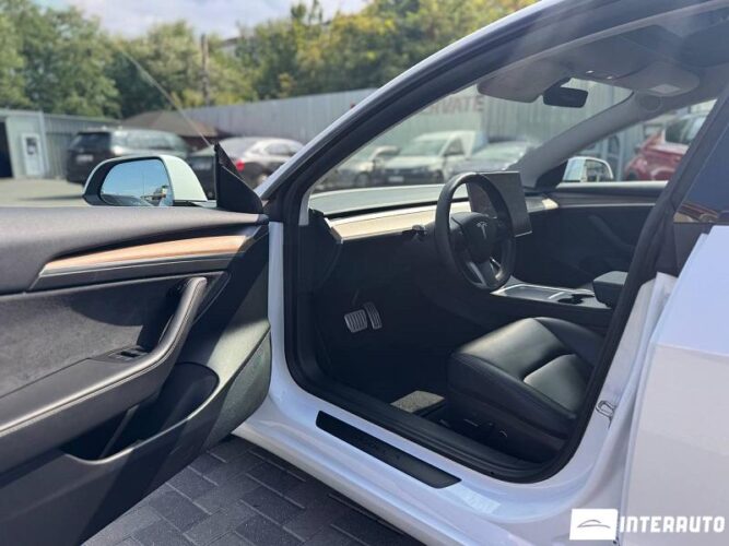 Tesla Model 3 32 tesla Model 3 2021