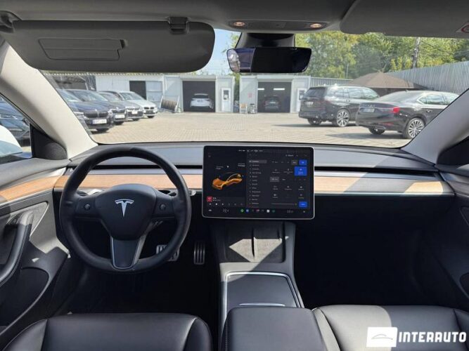 Tesla Model 3 34 tesla Model 3 2021