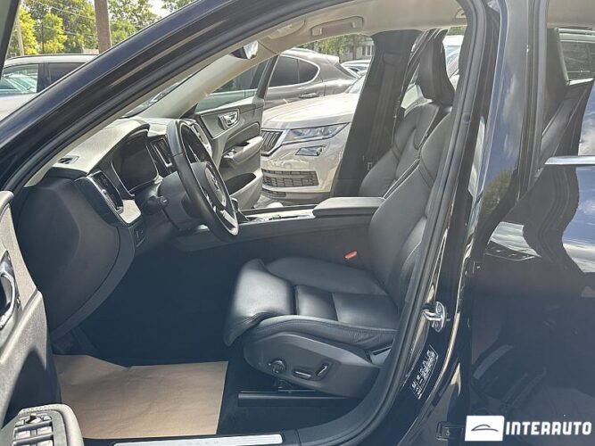 Volvo XC 60 37 volvo XC 60 2020