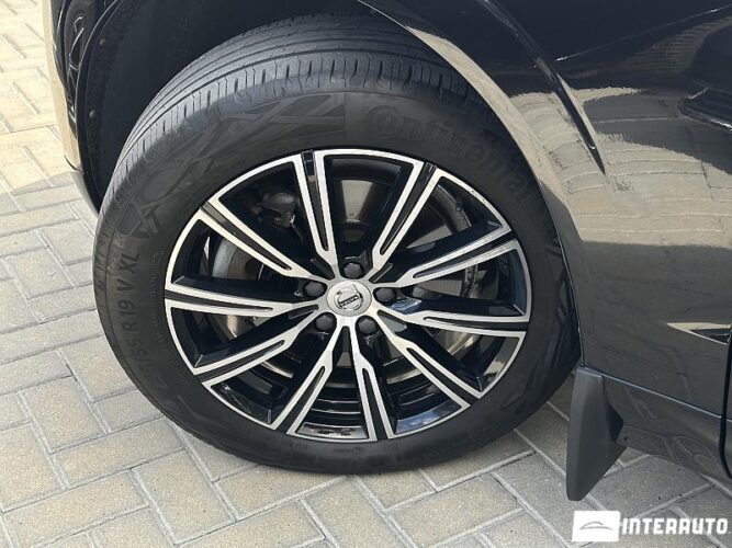 Volvo XC 60 49 volvo XC 60 2020