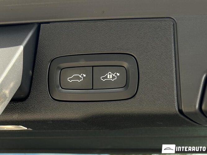 Volvo XC 60 52 volvo XC 60 2020