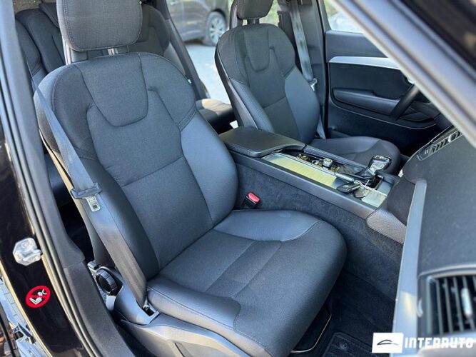 Volvo XC 90 44 volvo XC 90 2018