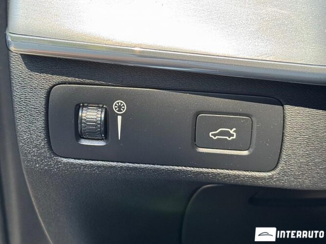 Volvo XC 90 39 volvo XC 90 2018