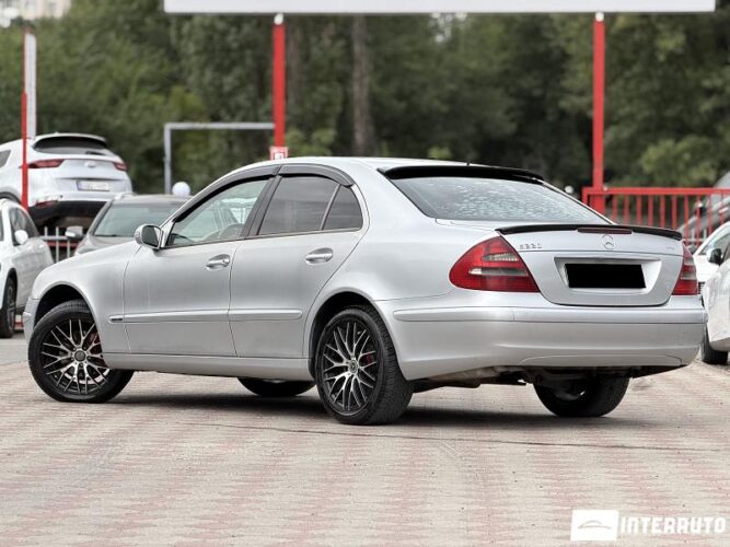 mercedes E 220 2003