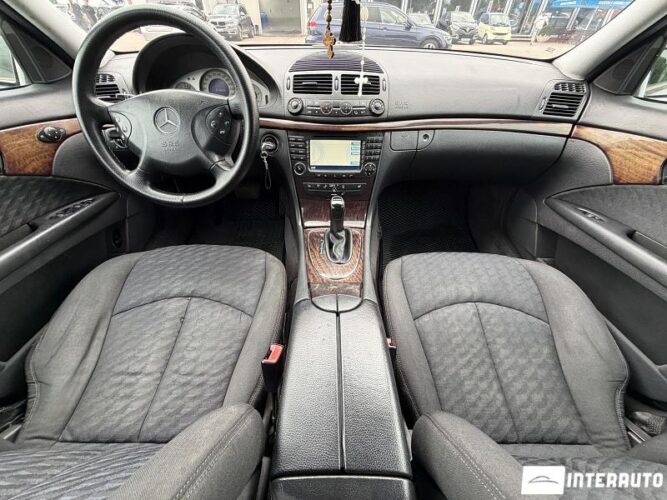 mercedes E 220 2003