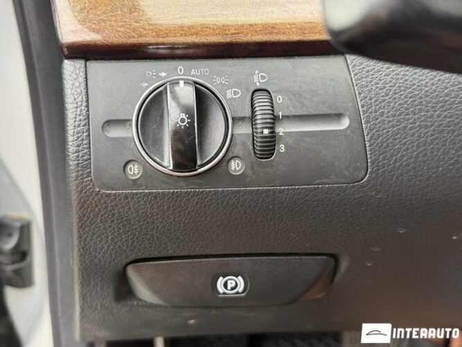 mercedes E 220 2003