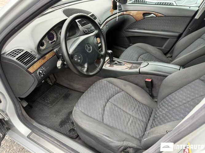 mercedes E 220 2003