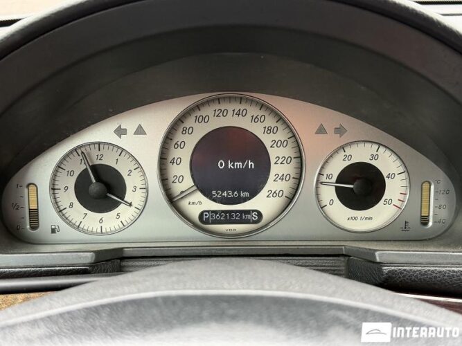 mercedes E 220 2003