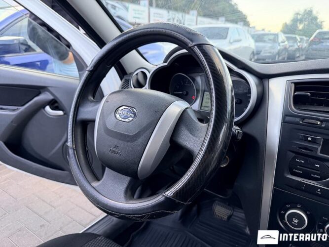 Datsun Mi-Do 37 datsun Mi-Do 2015