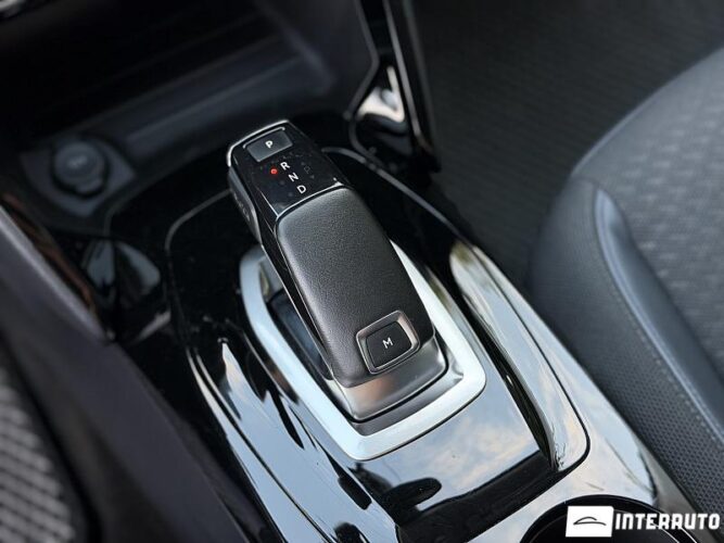 peugeot 2008 2020
