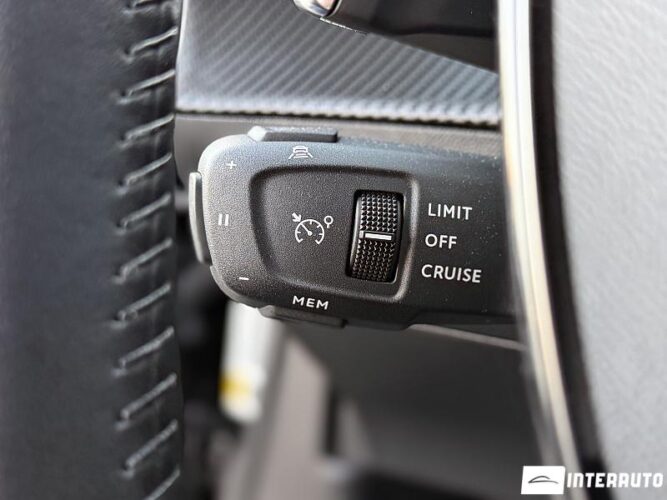 peugeot 2008 2020