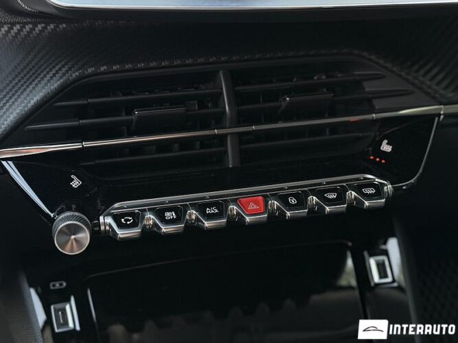 peugeot 2008 2020