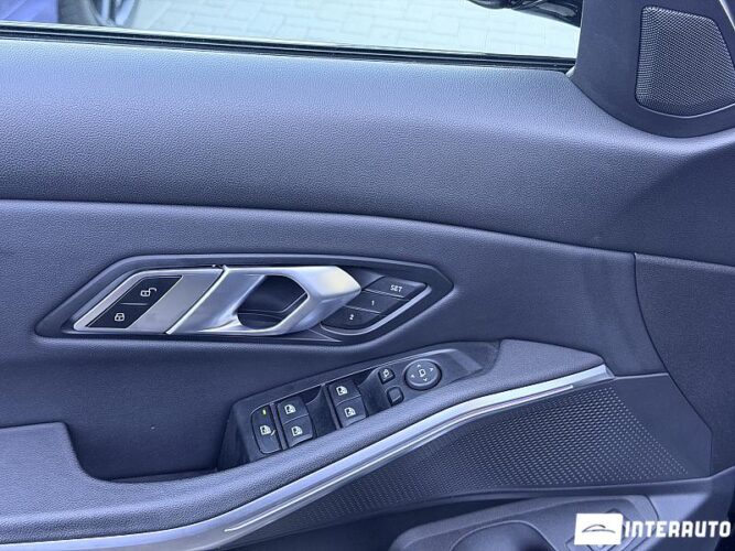 BMW 330 45 bmw 330 2019