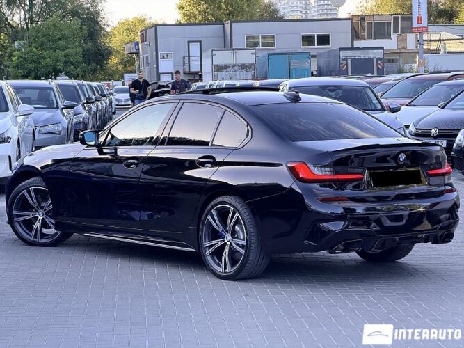 BMW 330 31 bmw 330 2019