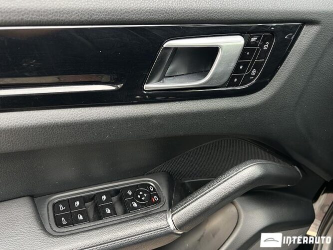 Porsche Cayenne 42 porsche Cayenne 2019