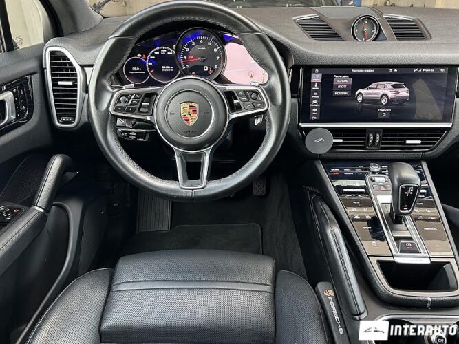 Porsche Cayenne 44 porsche Cayenne 2019