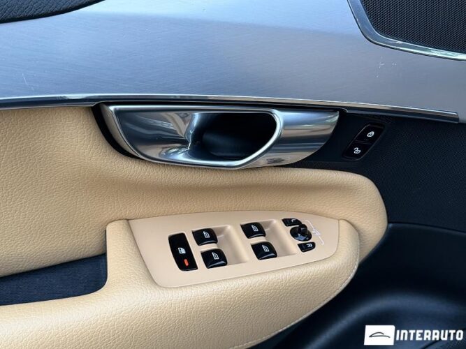 Volvo XC 90 49 volvo XC 90 2018