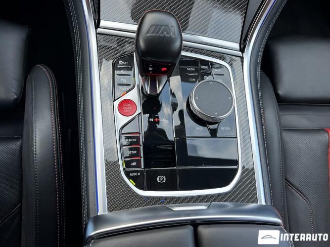 bmw M8 Competition 2023