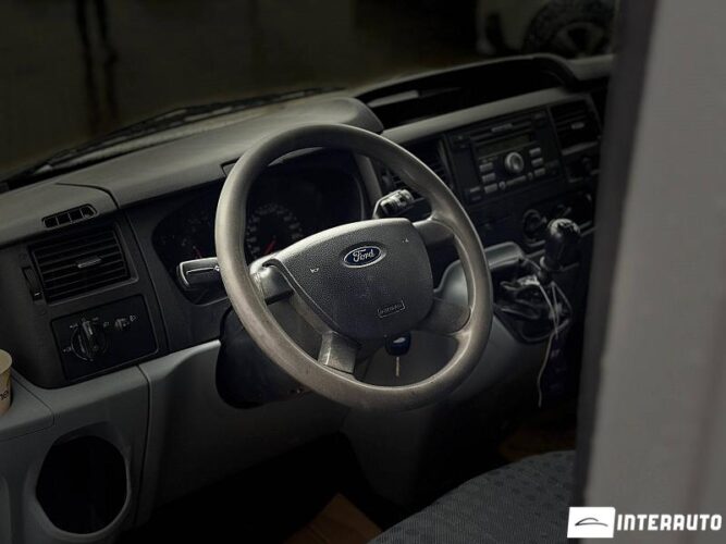 Ford Transit 32 ford Transit 2012