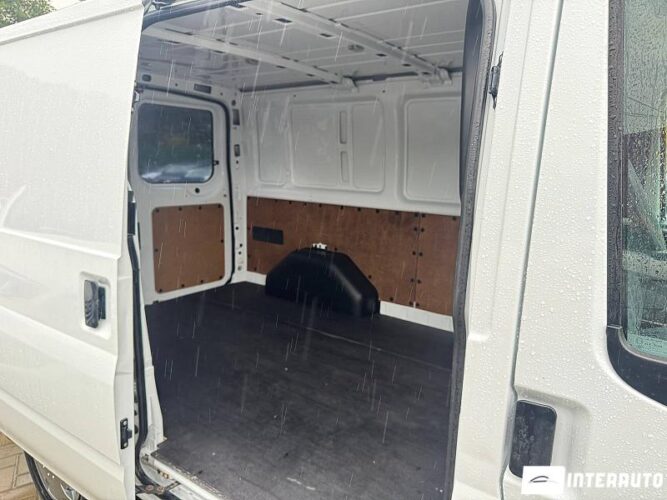 Ford Transit 38 ford Transit 2012