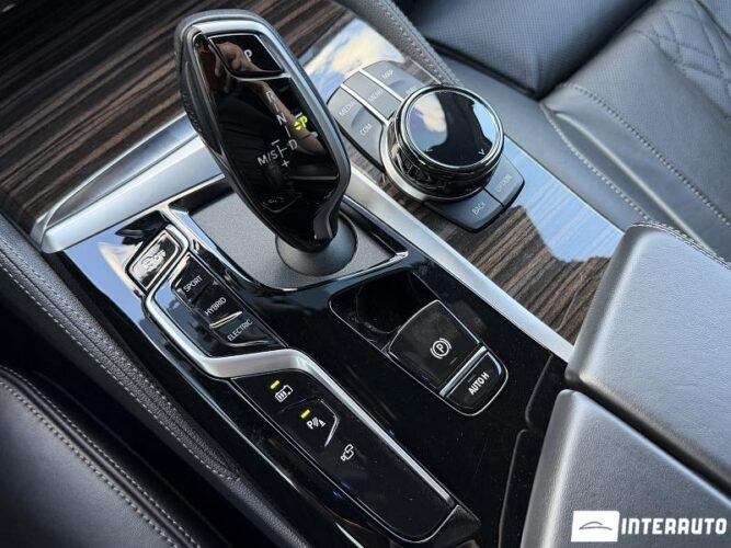 BMW 530e 54 bmw 530e 2021