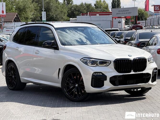 BMW X5 4.5e 2020 doar la InterAuto