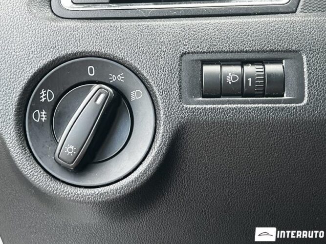 Skoda Rapid 41 skoda Rapid 2013