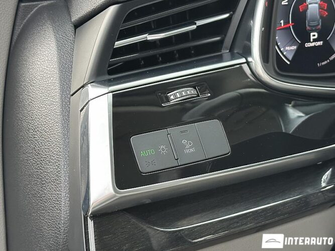 Audi Q7 56 audi Q7 2020