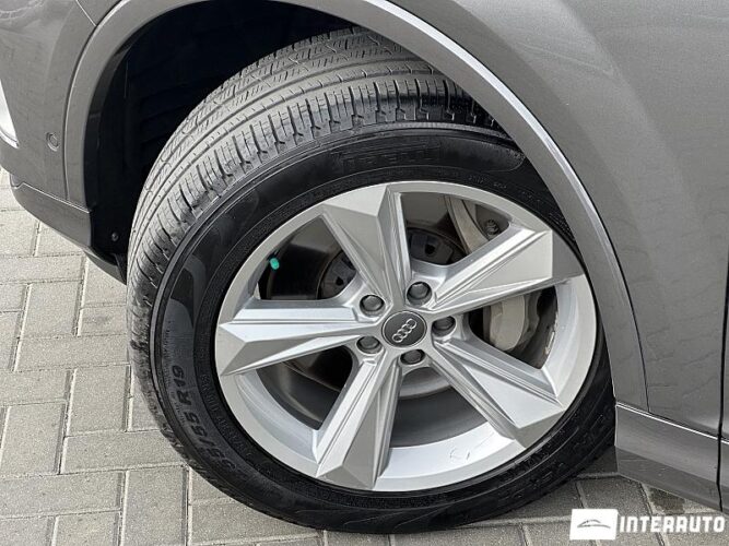 Audi Q7 59 audi Q7 2020