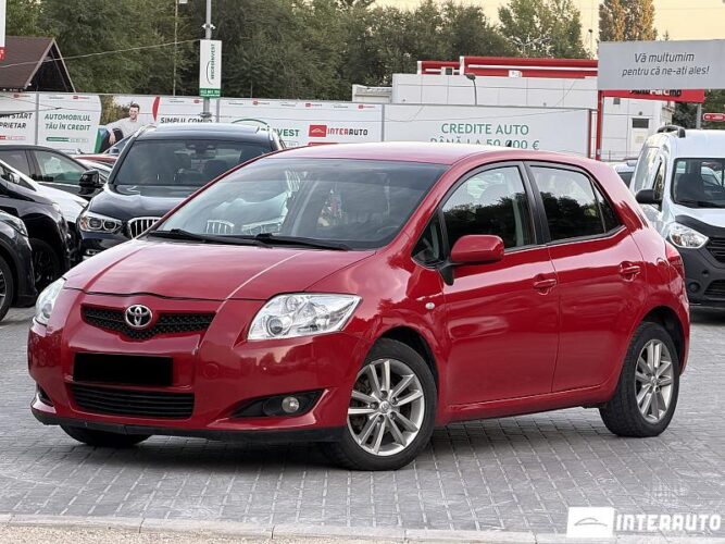 Toyota Auris 2007 doar la InterAuto
