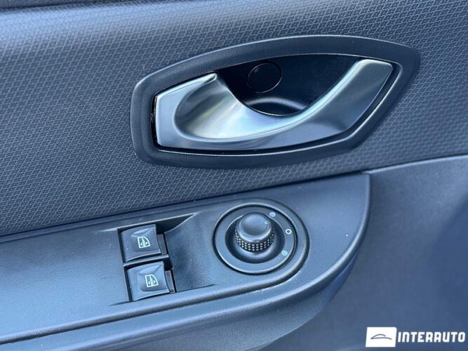 Renault Clio 33 renault Clio 2016