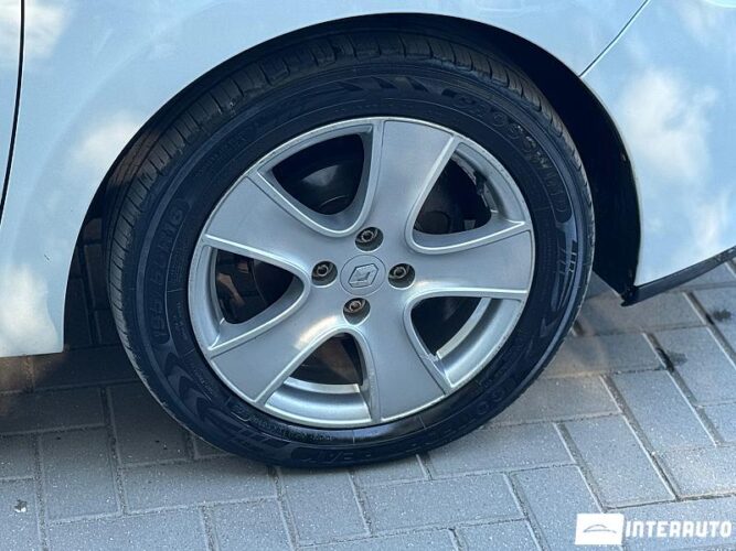Renault Clio 32 renault Clio 2016