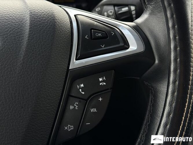 ford Mondeo 2021