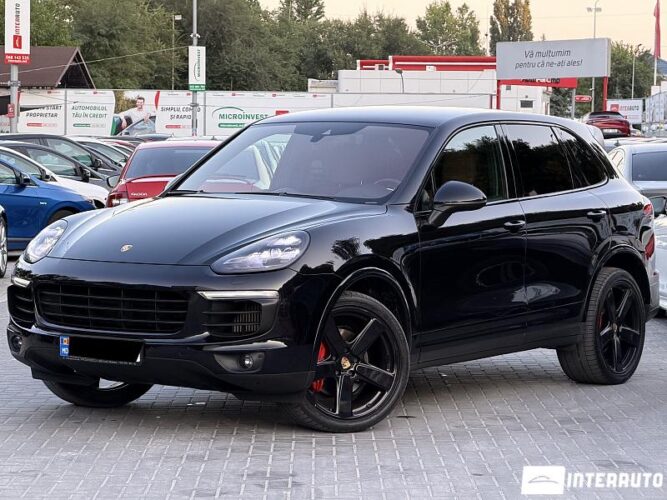 Porsche Cayenne 2016 doar la InterAuto