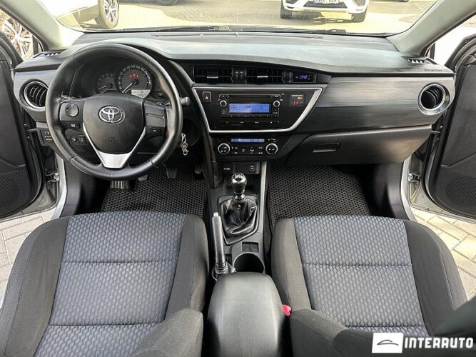 toyota Auris 2014