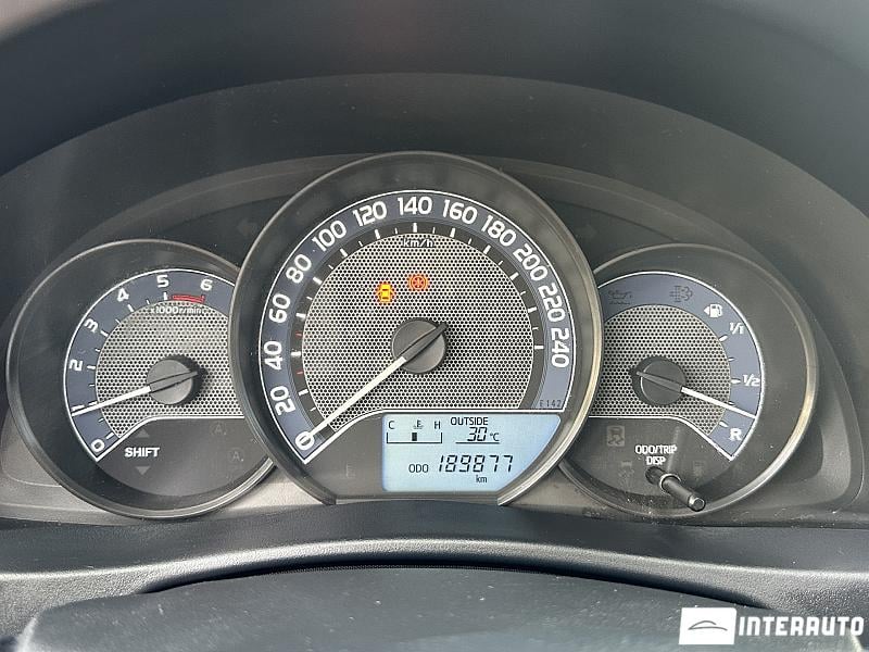 toyota Auris 2014