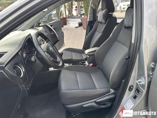 toyota Auris 2014