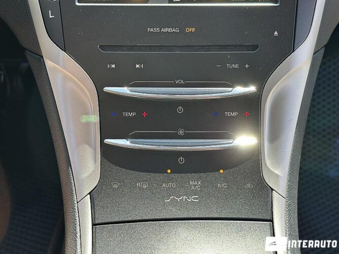lincoln MKZ 2015
