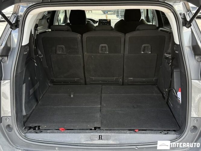 peugeot 5008 2018