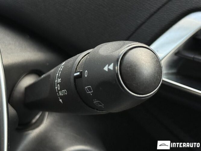 peugeot 5008 2018