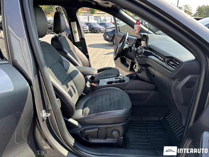 ford Kuga 2021