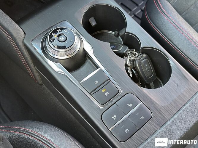 ford Kuga 2021