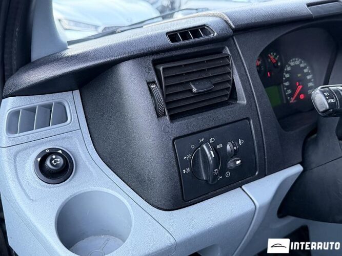 ford Transit 2012