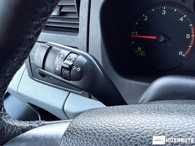 ford Transit 2012